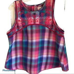 SO Top Size XL Nearly New.